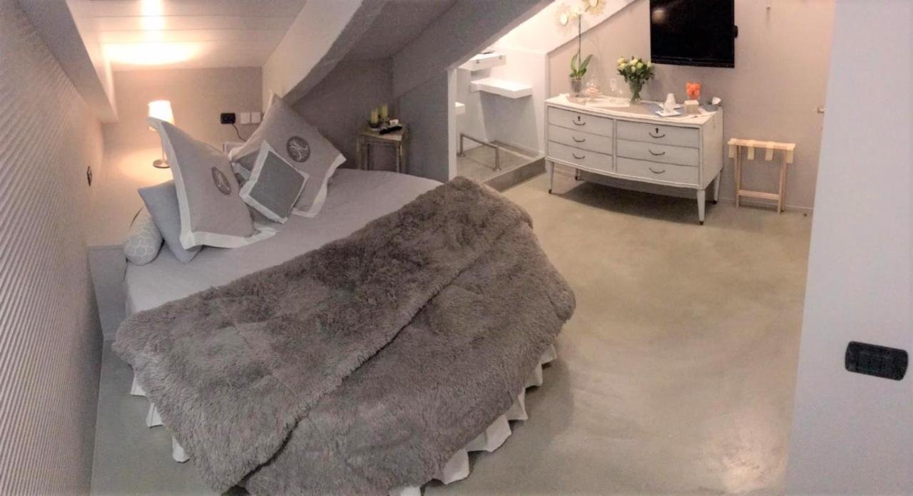 Acadamis Apartment
