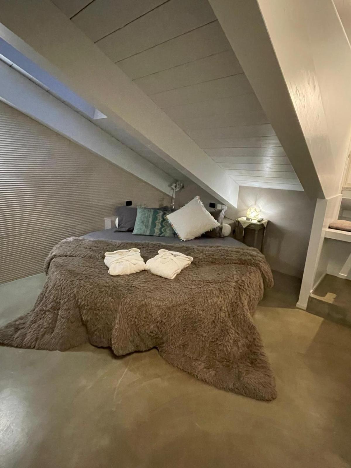 Acadamis Apartment